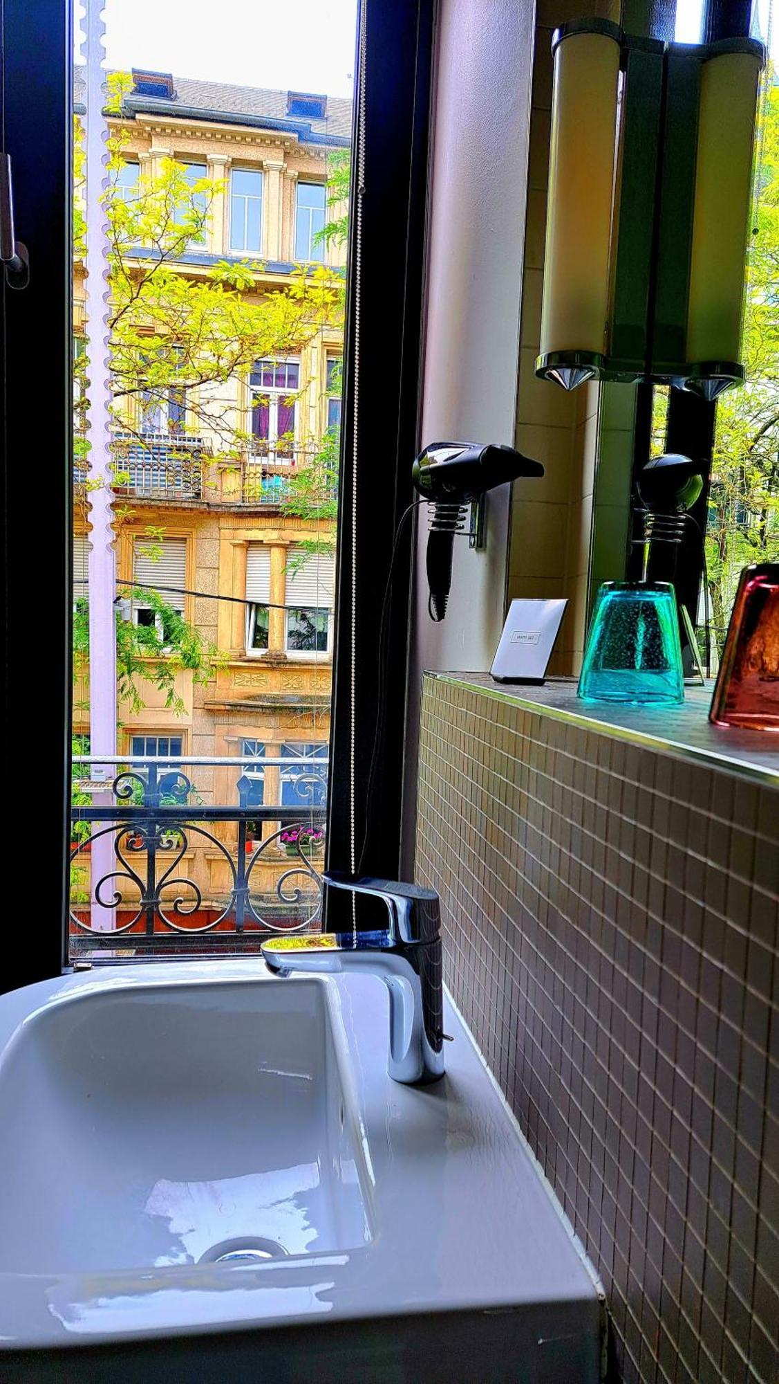 Hotel De La Poste Esch-sur-Alzette Kültér fotó